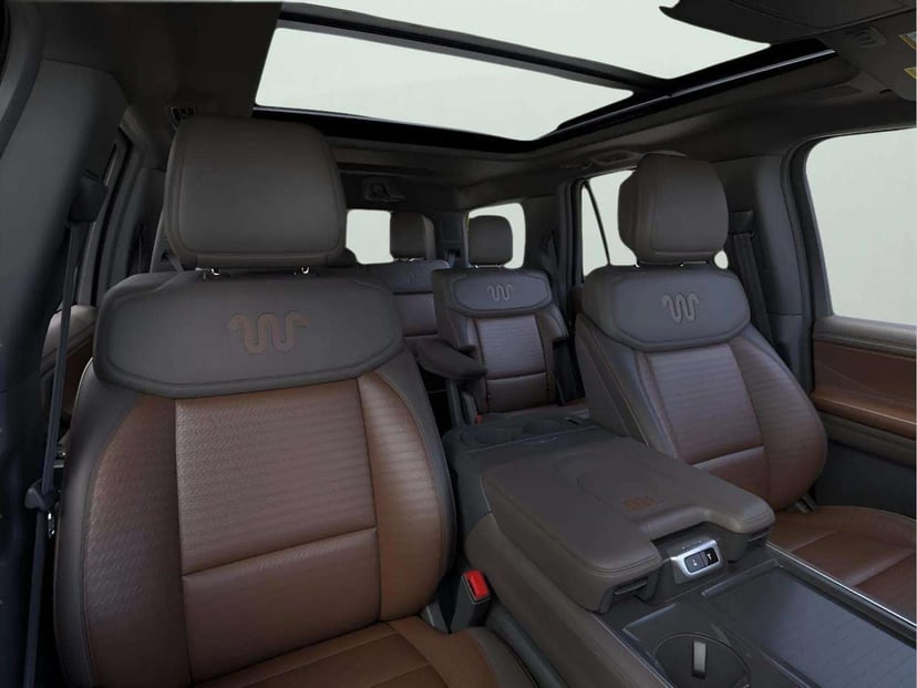 2026 Ford Expedition - Image 4