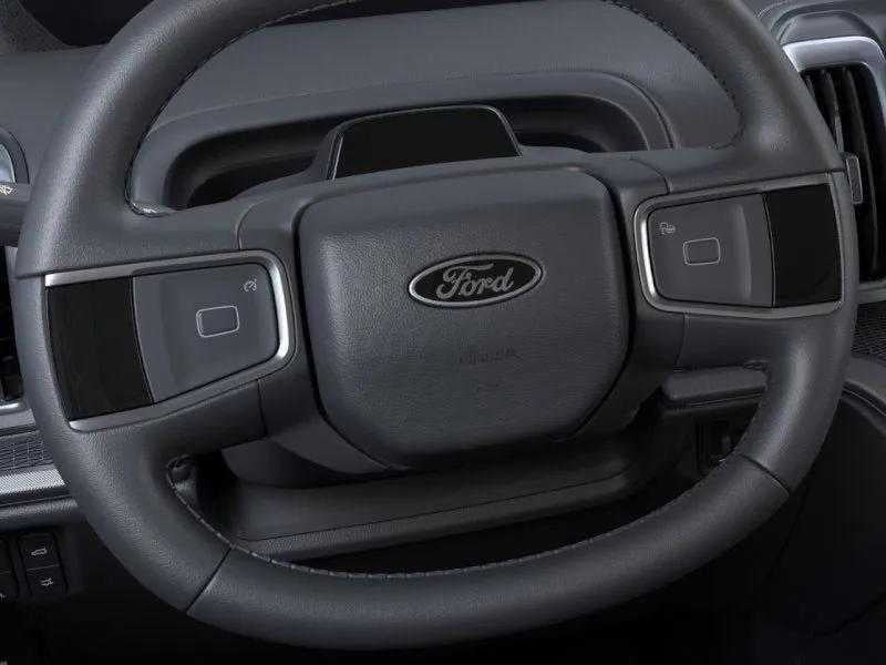 2026 Ford Expedition - Image 12