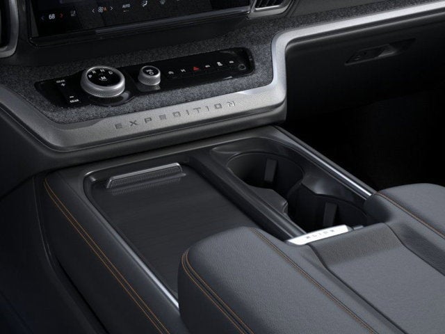 2026 Ford Expedition - Image 38