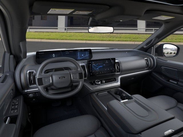 2026 Ford Expedition - Image 32