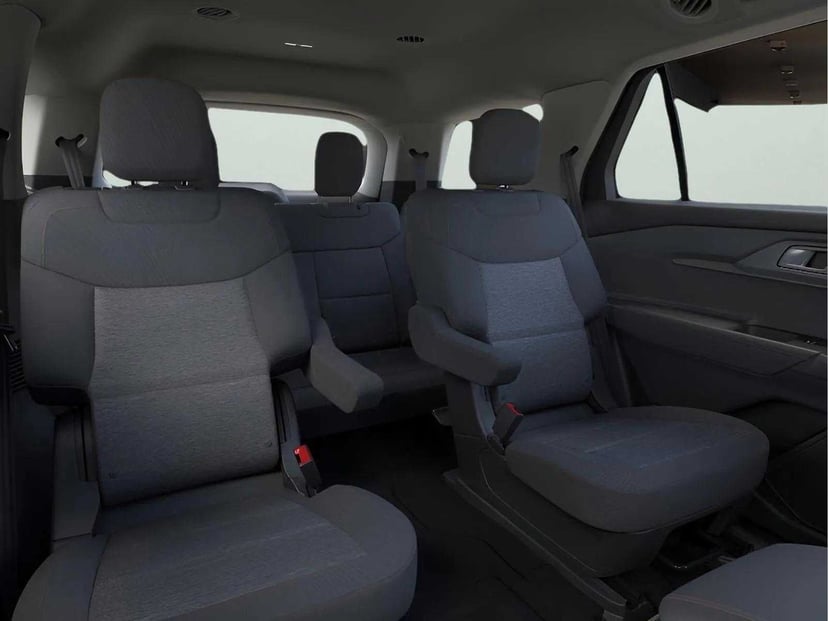 2026 Ford Explorer - Image 11