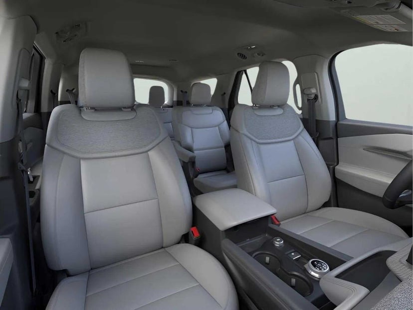 2026 Ford Explorer - Image 10
