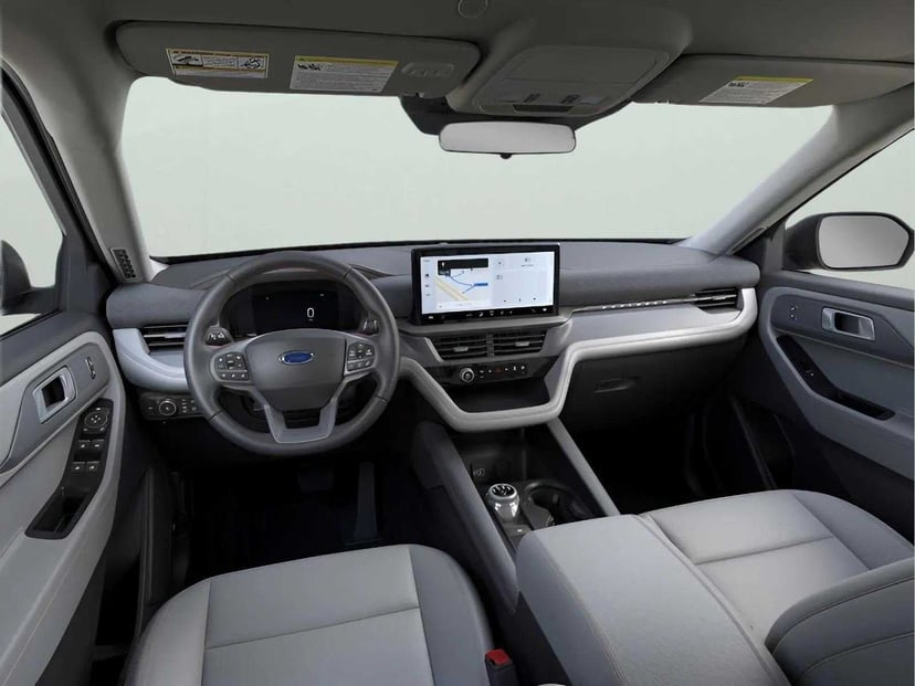 2026 Ford Explorer - Image 9