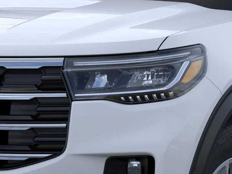 2026 Ford Explorer - Image 18