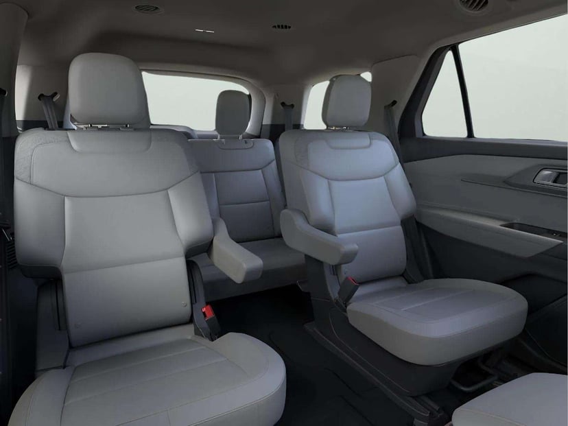 2026 Ford Explorer - Image 12