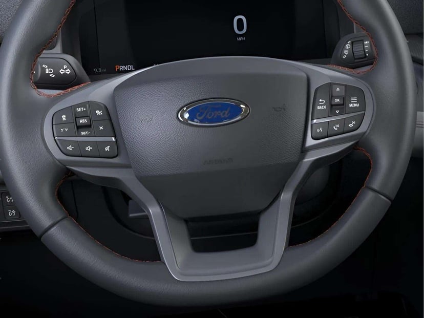 2026 Ford Explorer - Image 13