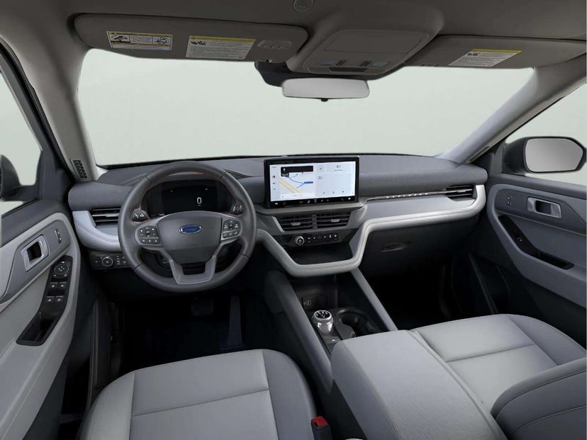 2026 Ford Explorer - Image 23