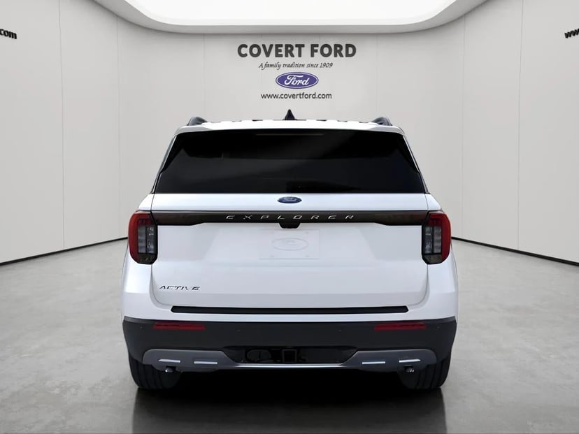 2026 Ford Explorer - Image 9