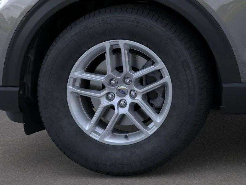 2026 Ford Explorer - Image 19