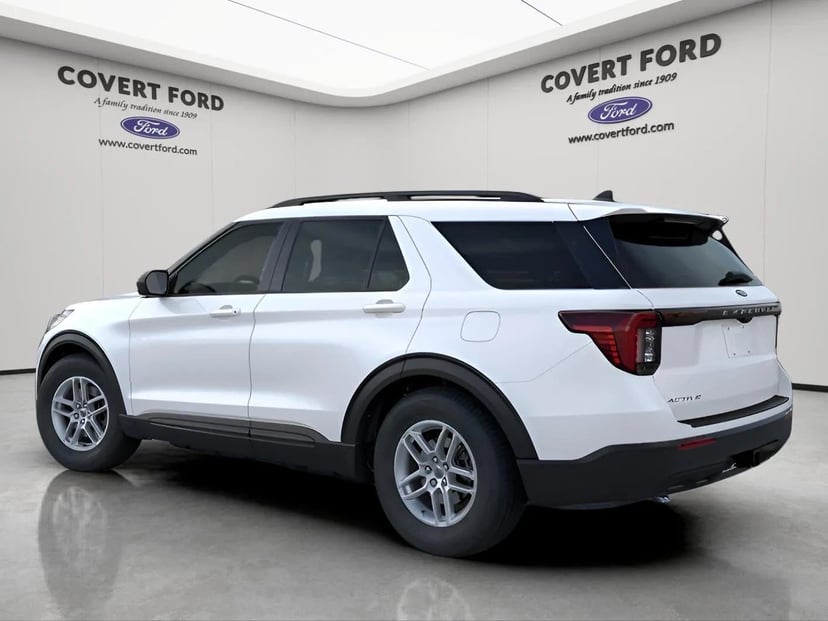 2026 Ford Explorer - Image 4
