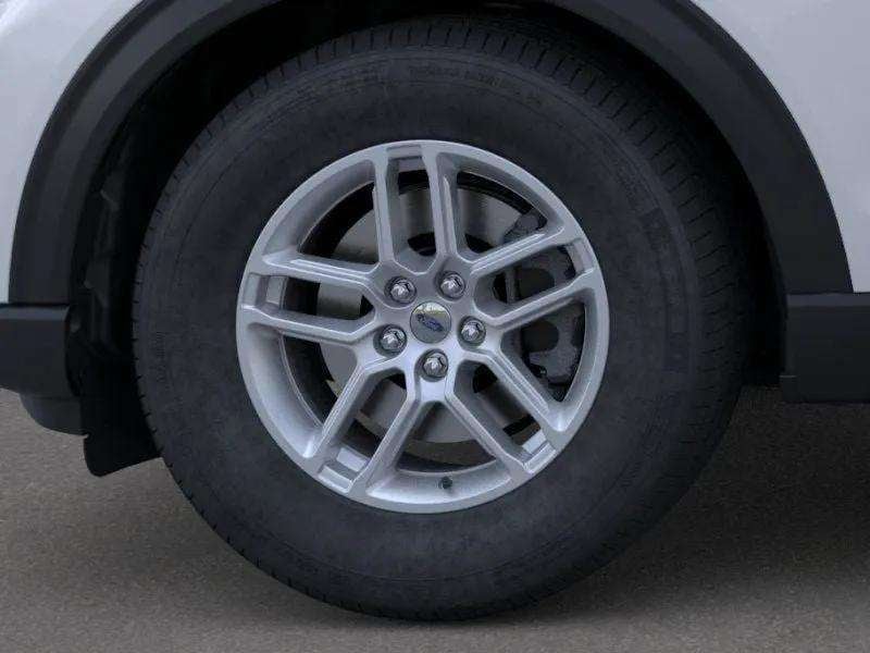 2026 Ford Explorer - Image 19