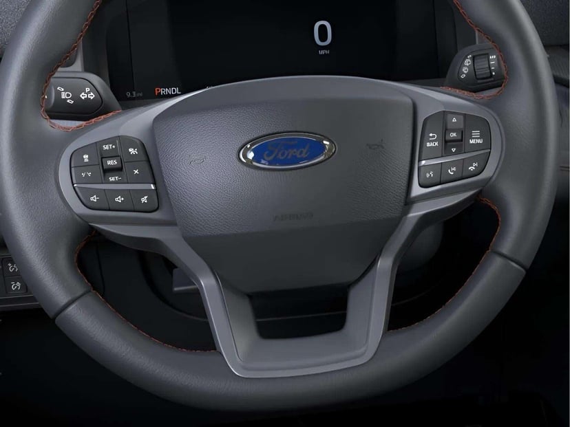 2026 Ford Explorer - Image 13