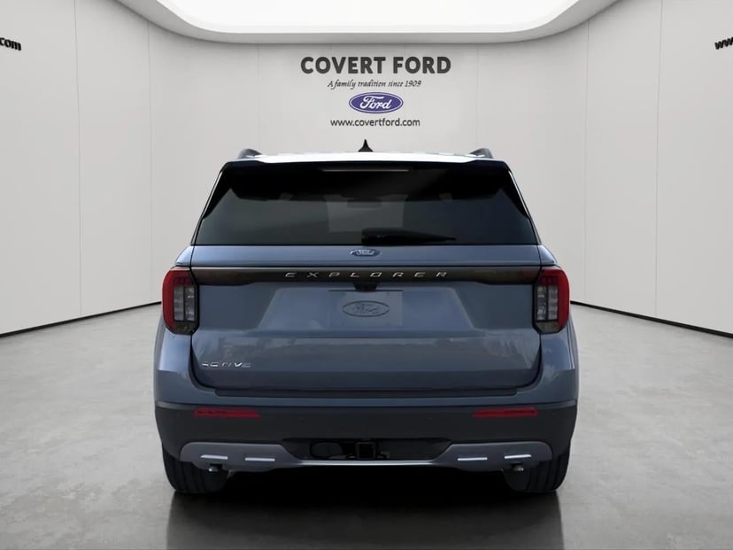 2026 Ford Explorer - Image 4