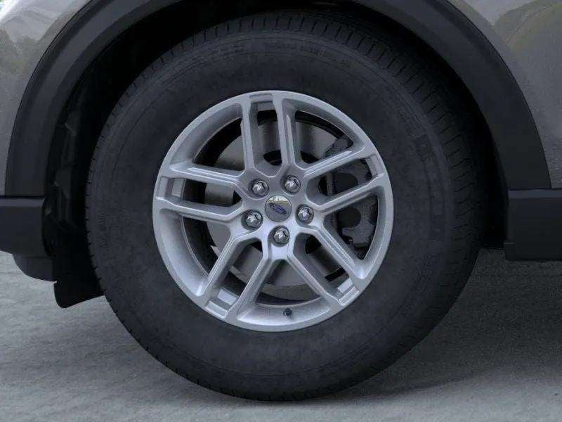 2026 Ford Explorer - Image 19
