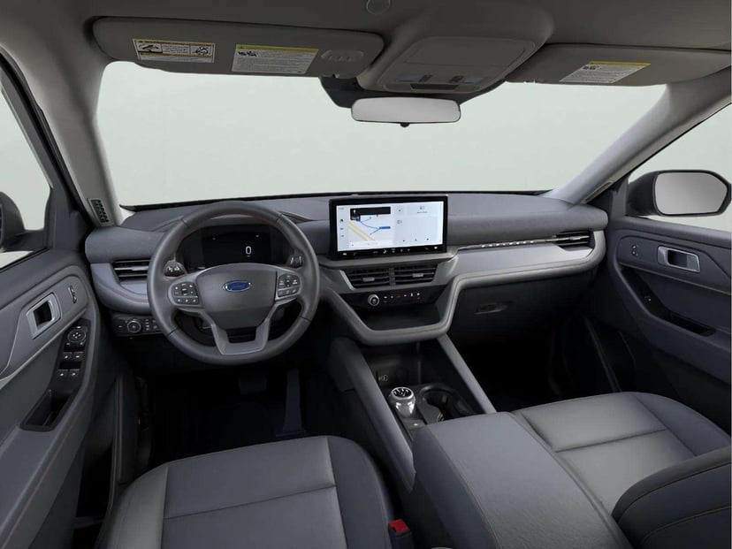 2026 Ford Explorer - Image 23