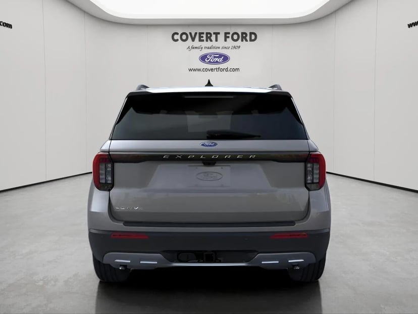 2026 Ford Explorer - Image 4