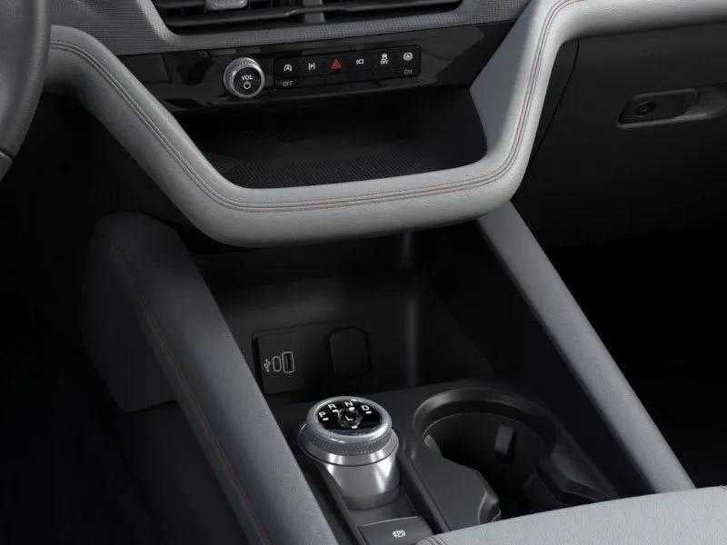 2026 Ford Explorer - Image 15