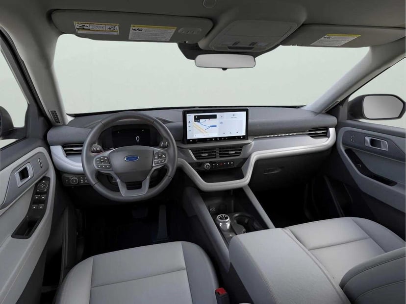 2026 Ford Explorer - Image 9