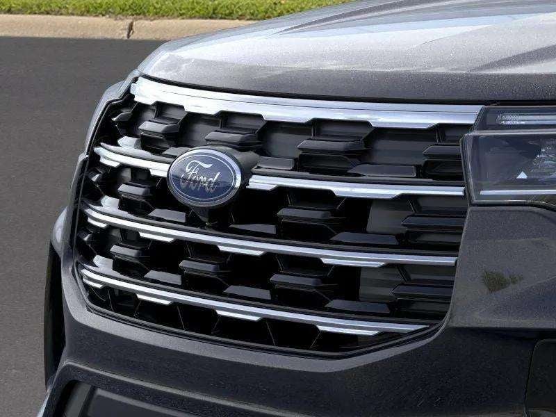 2026 Ford Explorer - Image 16