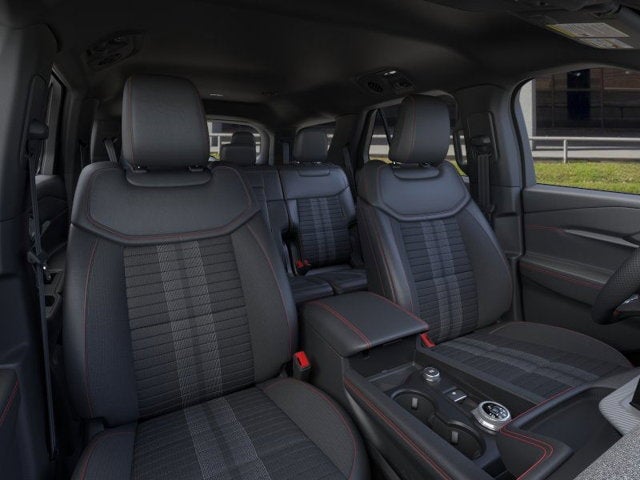 2026 Ford Explorer - Image 33