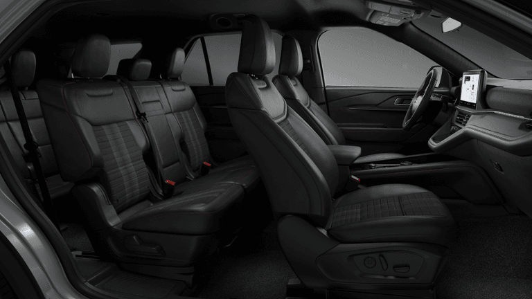 2026 Ford Explorer - Image 28