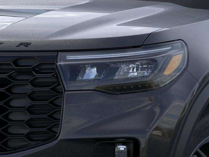 2026 Ford Explorer - Image 16