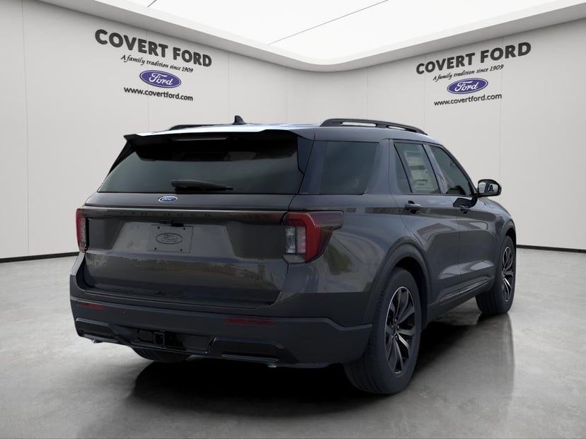 2026 Ford Explorer - Image 6