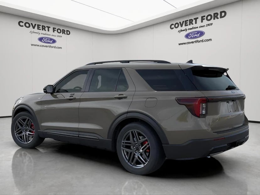 2026 Ford Explorer - Image 2