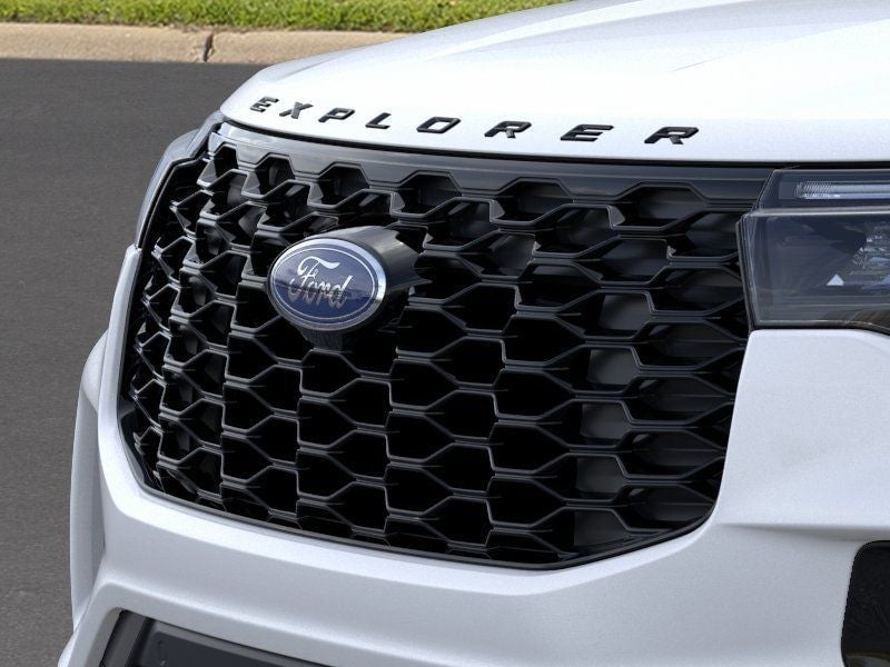 2026 Ford Explorer - Image 18