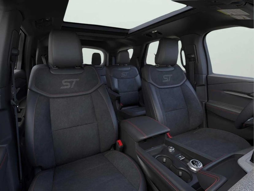 2026 Ford Explorer - Image 10