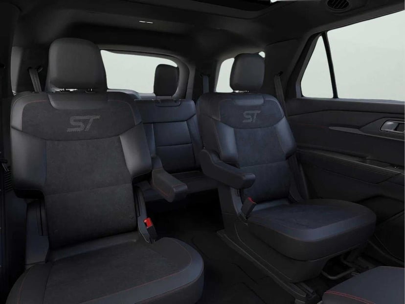 2026 Ford Explorer - Image 11