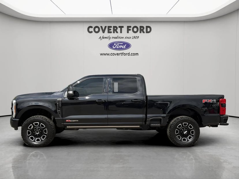 2026 Ford F-250SD - Image 2