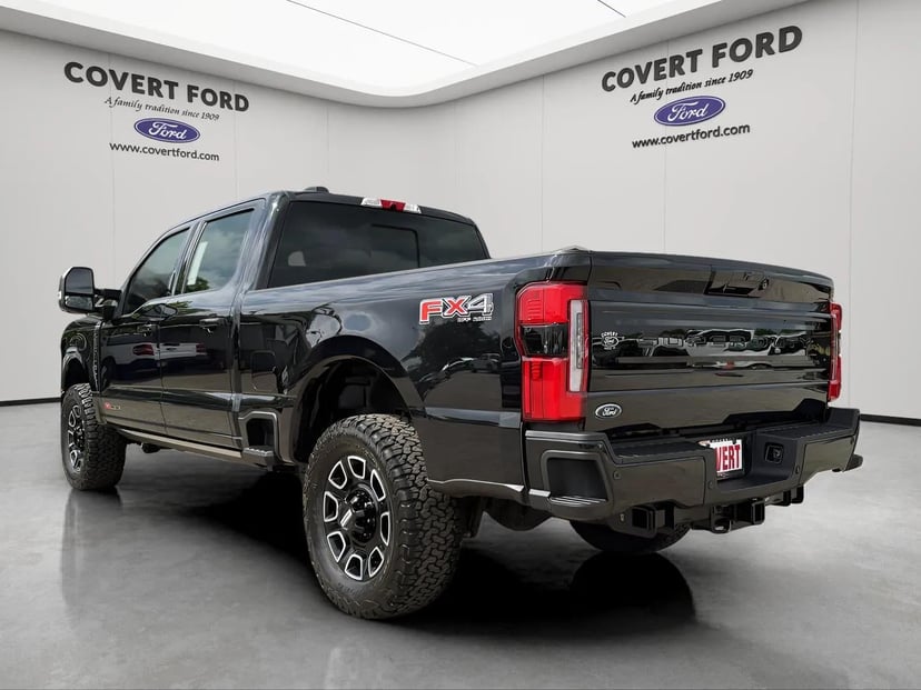 2026 Ford F-250SD - Image 3