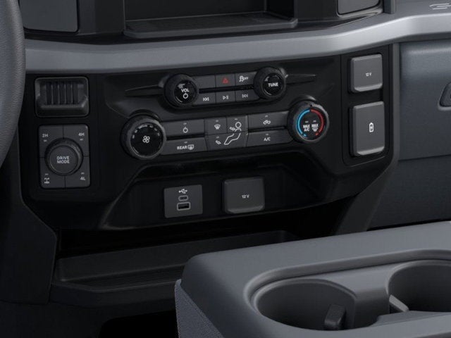 2026 Ford F-250SD - Image 37