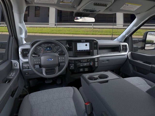 2026 Ford F-250SD - Image 31
