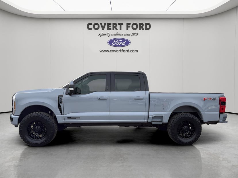 2026 Ford F-250SD - Image 2