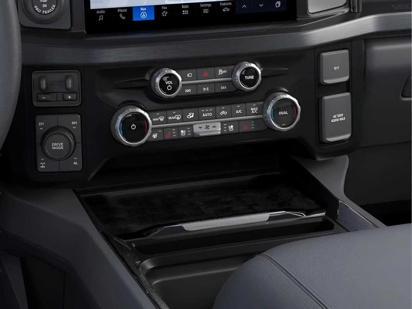 2026 Ford F-250SD - Image 15