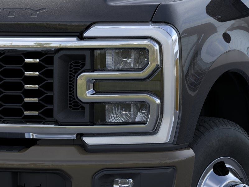 2026 Ford F-350SD - Image 18