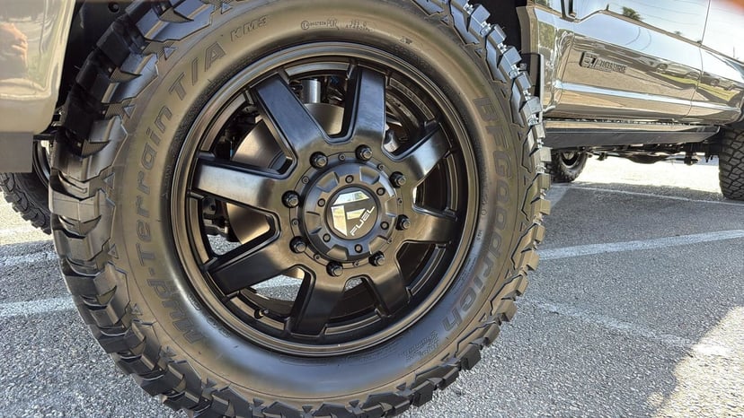 2026 Ford F-350SD - Image 2