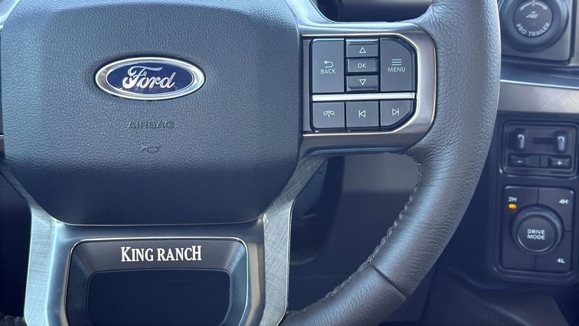 2026 Ford F-350SD - Image 9
