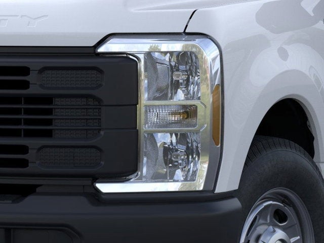 2026 Ford F-250SD - Image 40
