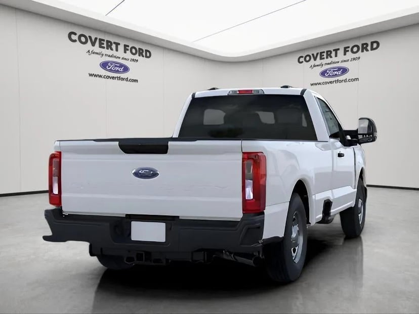 2026 Ford F-250SD - Image 8