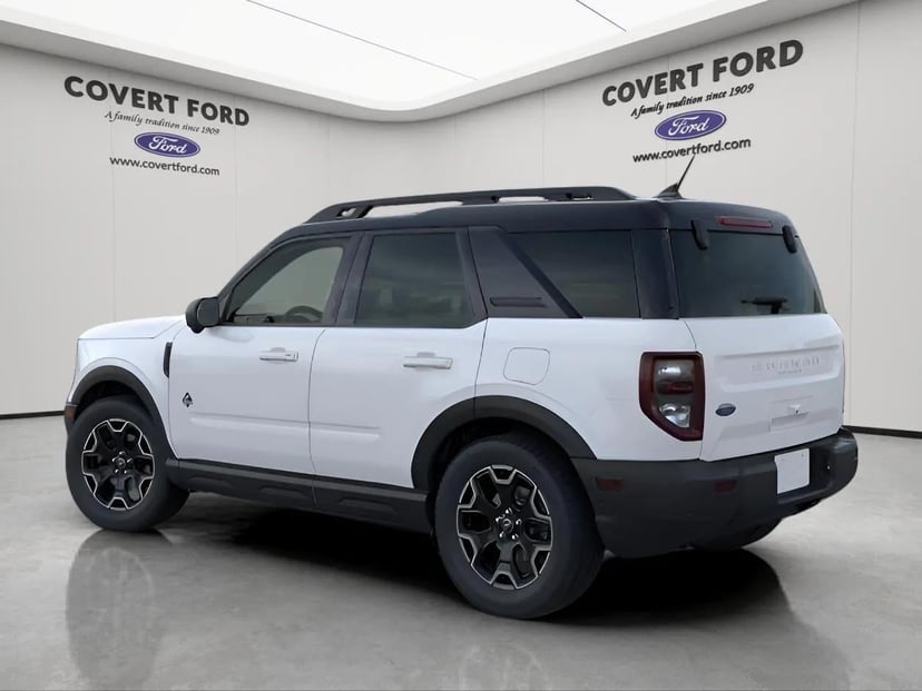 2025 Ford Bronco Sport - Image 4