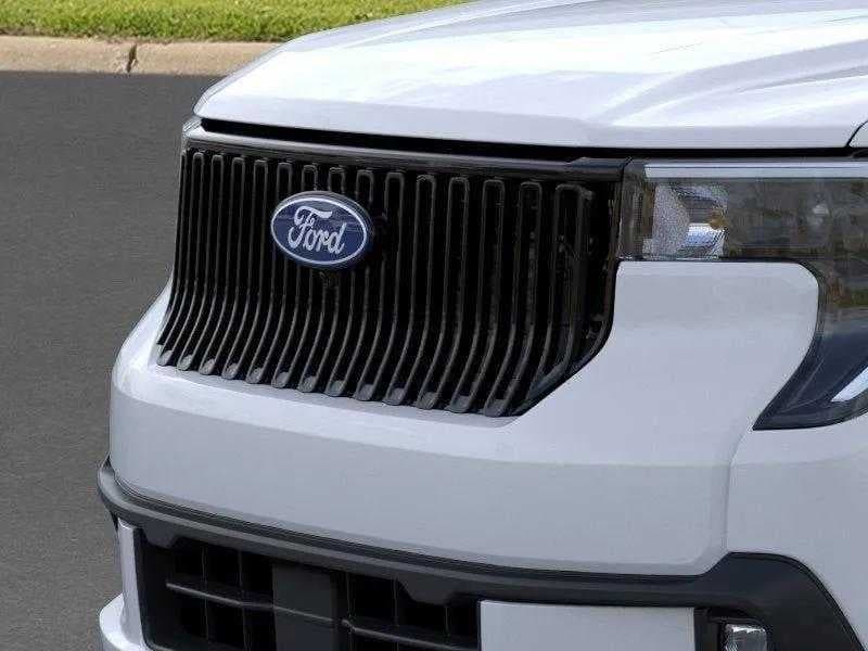 2026 Ford Maverick - Image 18