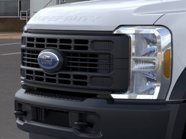 2026 Ford F-450SD - Image 17