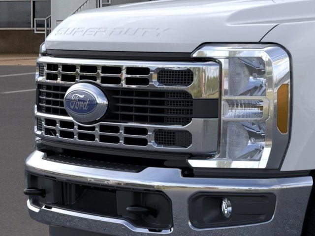 2026 Ford F-350SD - Image 17