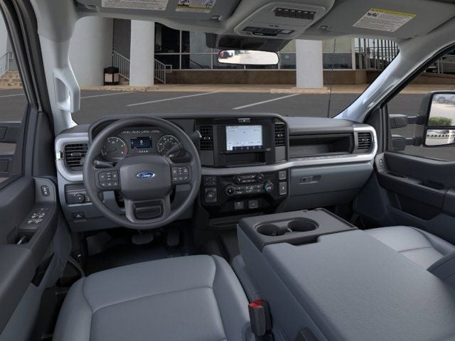 2026 Ford F-350SD - Image 9