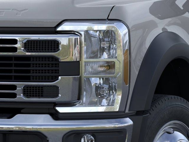 2026 Ford F-550SD - Image 18