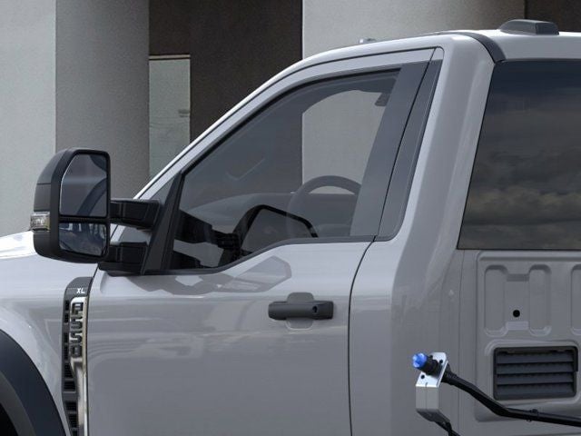2026 Ford F-550SD - Image 20