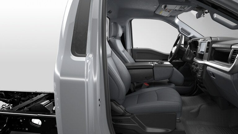 2026 Ford F-550SD - Image 27
